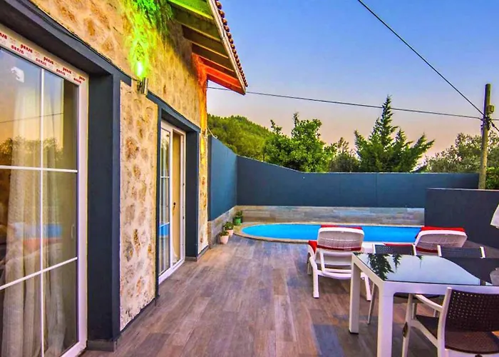 Uzumlu Village 1 Bedroom Kalkan